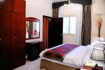Al Sharq Hotel Apartment Sharjah Ngoại thất bức ảnh