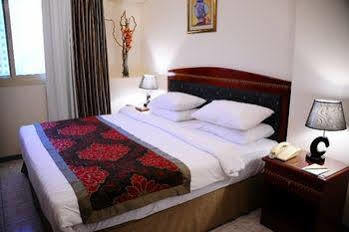 Al Sharq Hotel Apartment Sharjah Ngoại thất bức ảnh